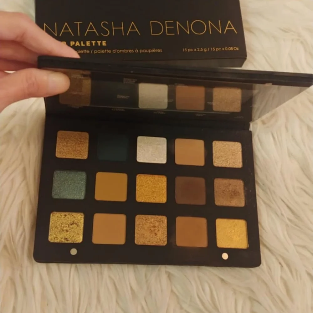 💖FIRM! NATASHA DENONA GOLD EYESHADOW PALATTE (DISCONTINUED)